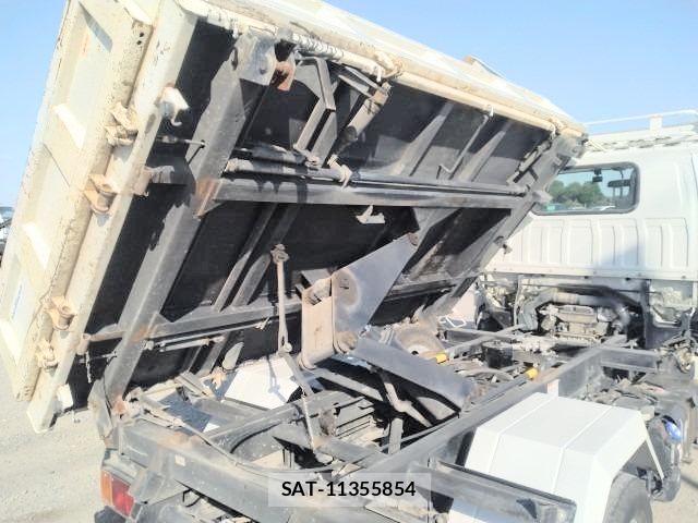 Isuzu ELF TRUCK 2020-04 6904677-12