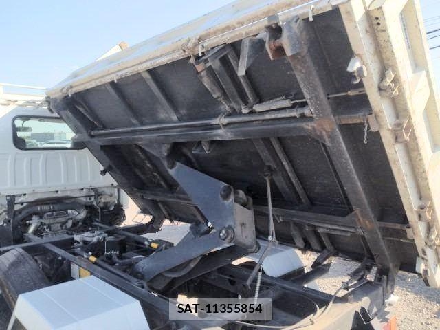 Isuzu ELF TRUCK 2020-04 6904677-13