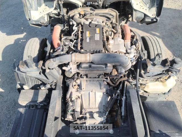 Isuzu ELF TRUCK 2020-04 6904677-17
