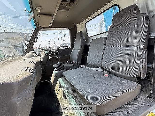 Isuzu ELF TRUCK 1993-09 6993359-13