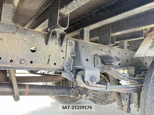 Isuzu ELF TRUCK 1993-09 6993359-16