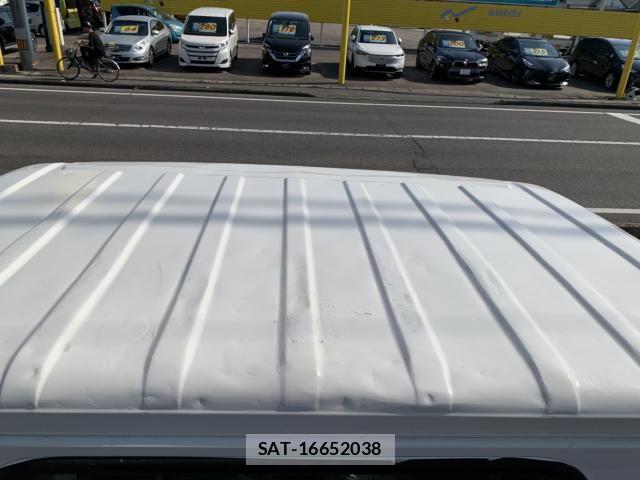 Isuzu ELF TRUCK 2010-10 6993362-4