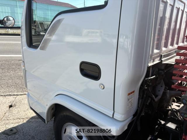 Isuzu ELF TRUCK 2008-01 6993350-11
