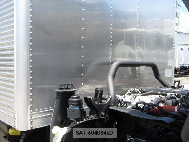 Isuzu ELF TRUCK 2020-02 6993333-14