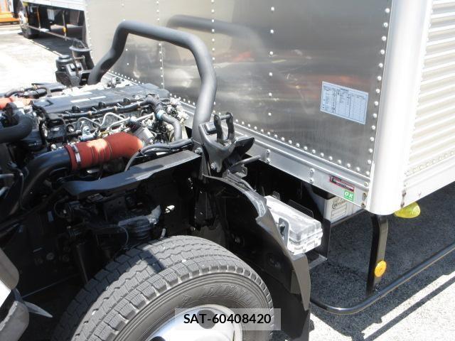 Isuzu ELF TRUCK 2020-02 6993333-15