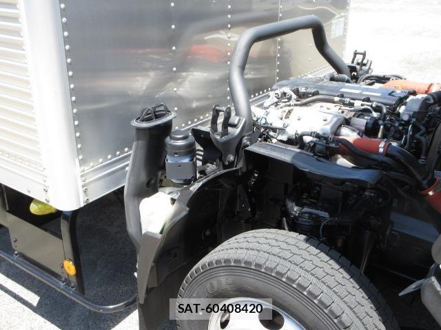 Isuzu ELF TRUCK 2020-02 6993333-16