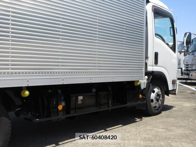 Isuzu ELF TRUCK 2020-02 6993333-17