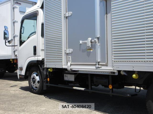 Isuzu ELF TRUCK 2020-02 6993333-18