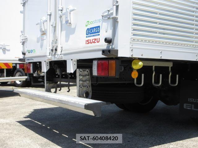Isuzu ELF TRUCK 2020-02 6993333-20