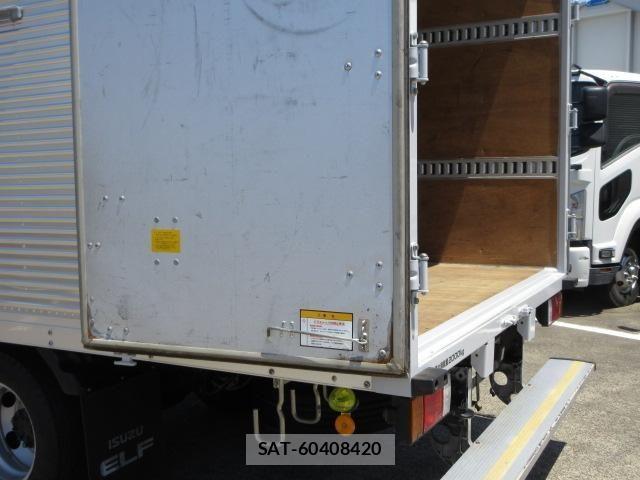 Isuzu ELF TRUCK 2020-02 6993333-28