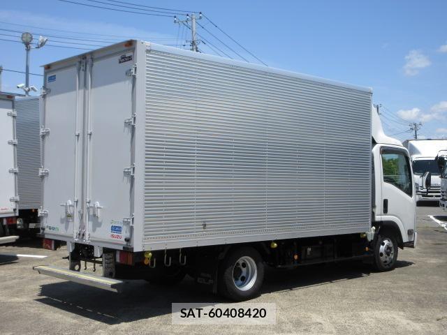 Isuzu ELF TRUCK 2020-02 6993333-2