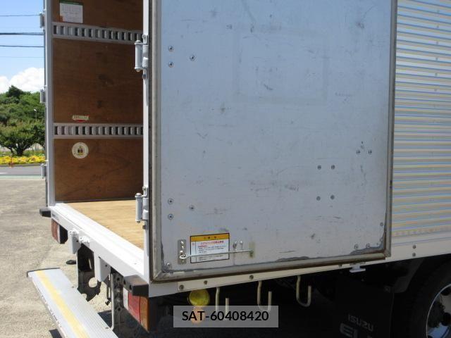 Isuzu ELF TRUCK 2020-02 6993333-29