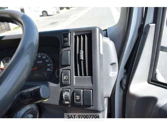 Isuzu ELF TRUCK 2014-07 6993357-9