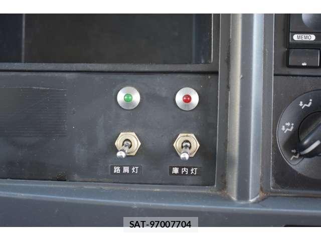 Isuzu ELF TRUCK 2014-07 6993357-16