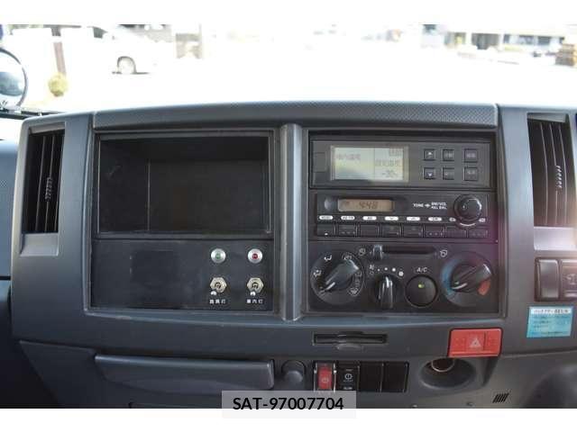 Isuzu ELF TRUCK 2014-07 6993357-17