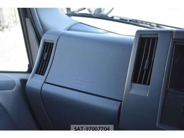 Isuzu ELF TRUCK 2014-07 6993357-18