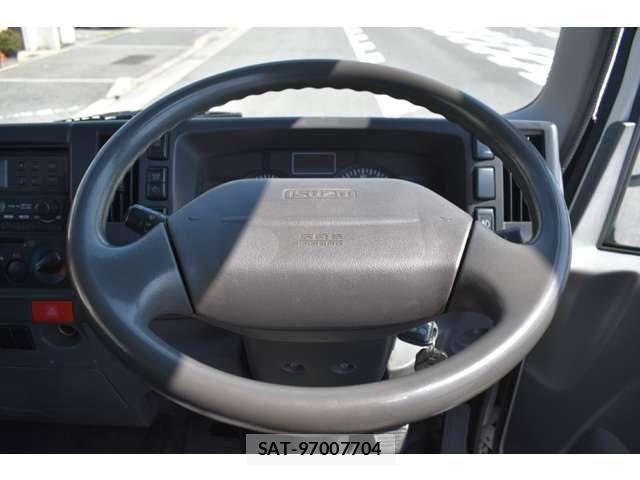 Isuzu ELF TRUCK 2014-07 6993357-1