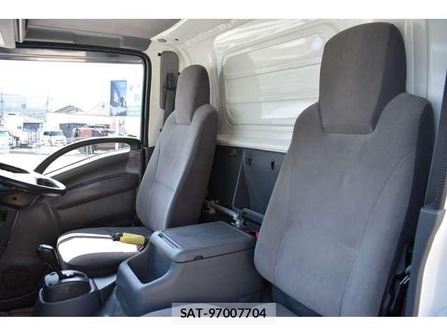 Isuzu ELF TRUCK 2014-07 6993357-26