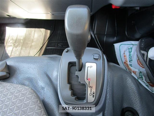 Isuzu ELF TRUCK 2019-03 6993351-11