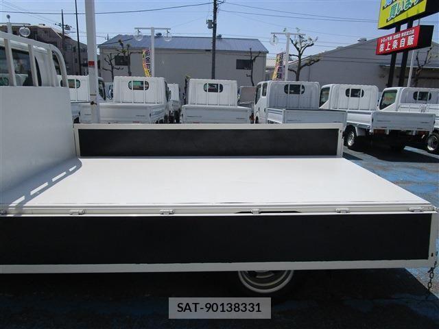 Isuzu ELF TRUCK 2019-03 6993351-8