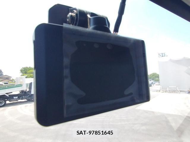Isuzu ELF TRUCK 2022-10 6993336-23