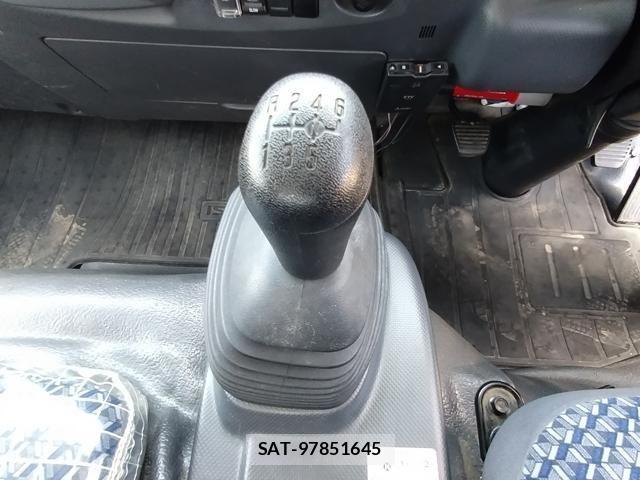 Isuzu ELF TRUCK 2022-10 6993336-25