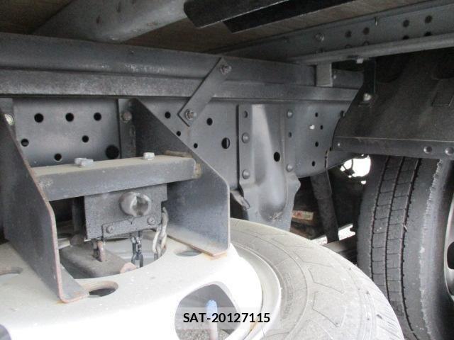 Isuzu ELF TRUCK 2018-08 6993386-11