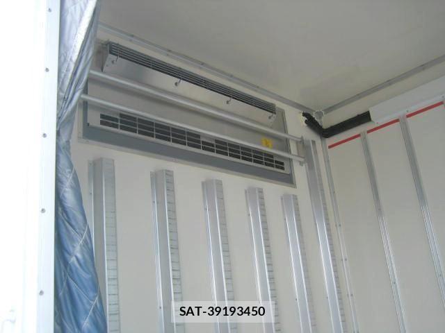 Isuzu ELF TRUCK 2021-02 7020401-12