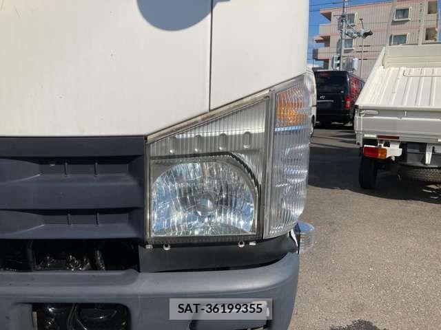 Isuzu ELF TRUCK 2011-11 7020404-6
