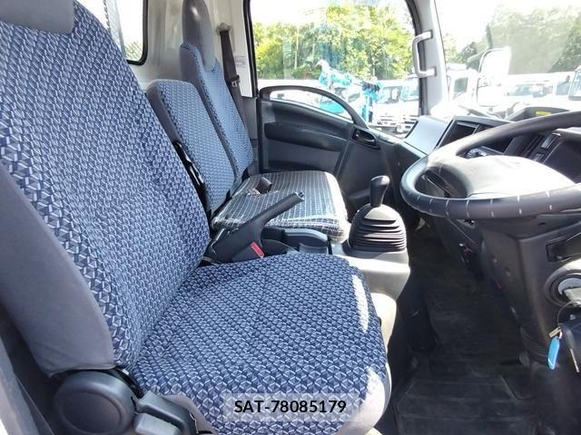 Isuzu ELF TRUCK 2023-02 7020398-18