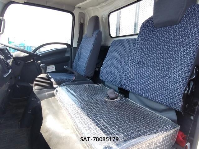 Isuzu ELF TRUCK 2023-02 7020398-19