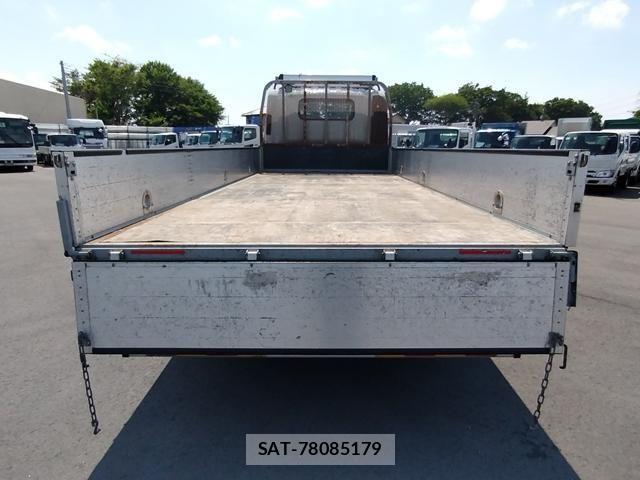 Isuzu ELF TRUCK 2023-02 7020398-2