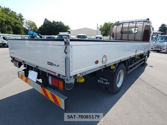 Isuzu ELF TRUCK 2023-02 7020398-4