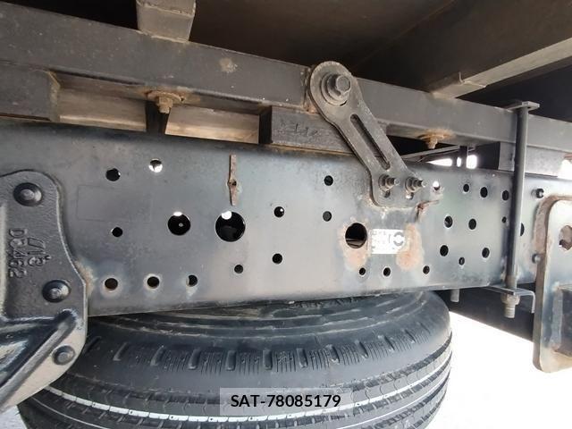 Isuzu ELF TRUCK 2023-02 7020398-8