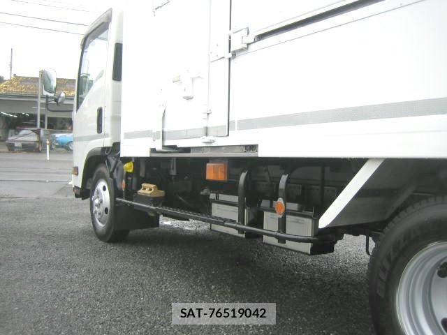 Isuzu ELF TRUCK 2022-01 7020397-15