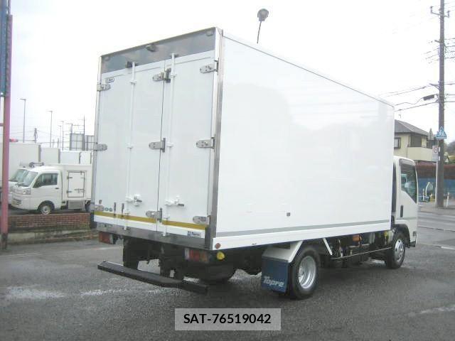 Isuzu ELF TRUCK 2022-01 7020397-2