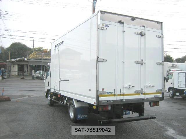 Isuzu ELF TRUCK 2022-01 7020397-3