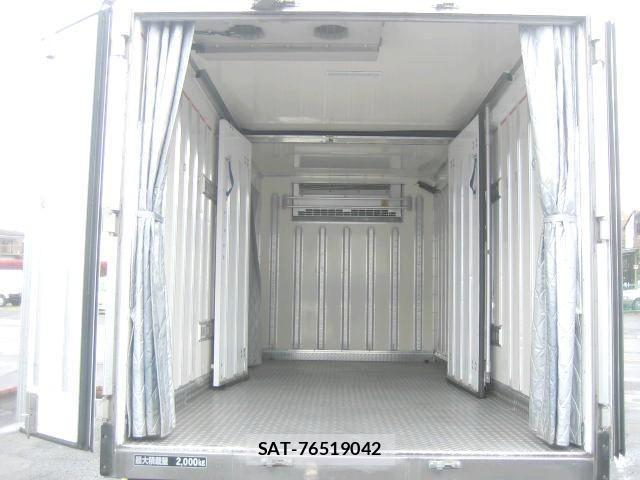 Isuzu ELF TRUCK 2022-01 7020397-4