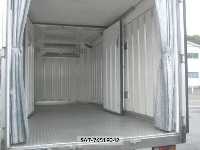 Isuzu ELF TRUCK 2022-01 7020397-6