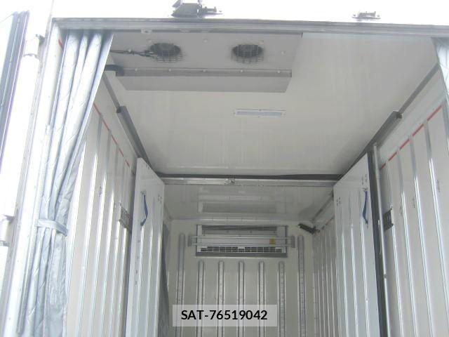 Isuzu ELF TRUCK 2022-01 7020397-7