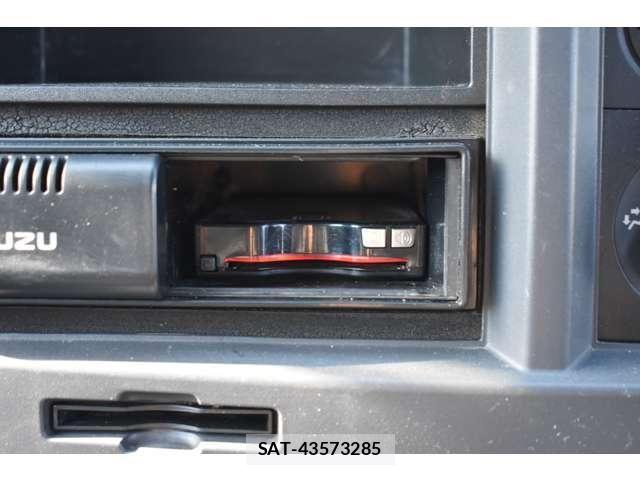 Isuzu ELF TRUCK 2021-03 7020406-21