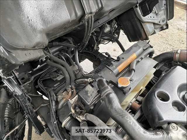 Isuzu ELF TRUCK 2014-05 7058397-26