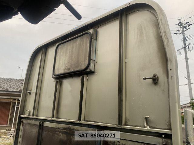 Isuzu ELF TRUCK 2007-04 7058394-9