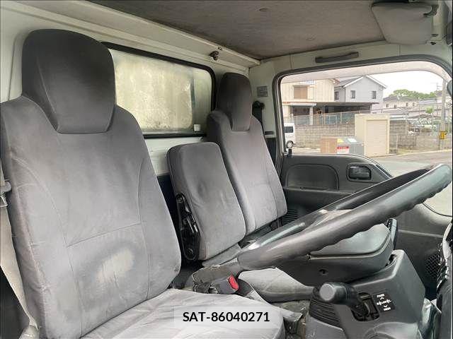 Isuzu ELF TRUCK 2007-04 7058394-25