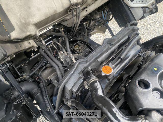 Isuzu ELF TRUCK 2007-04 7058394-8