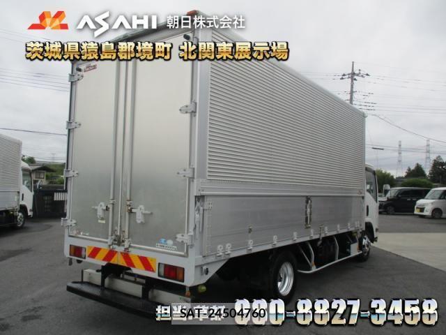 Isuzu ELF TRUCK 2012-07 7058392-1