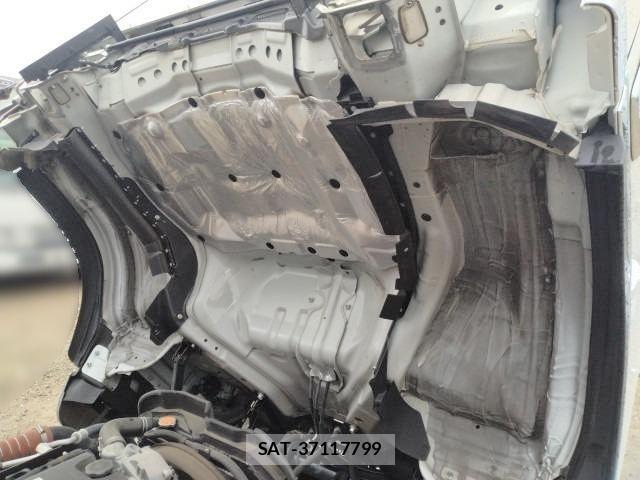 Isuzu ELF TRUCK 2021-04 7058393-16