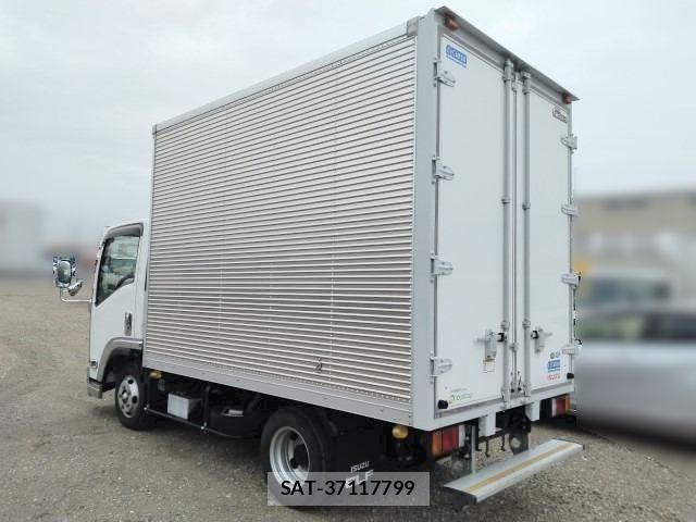 Isuzu ELF TRUCK 2021-04 7058393-4