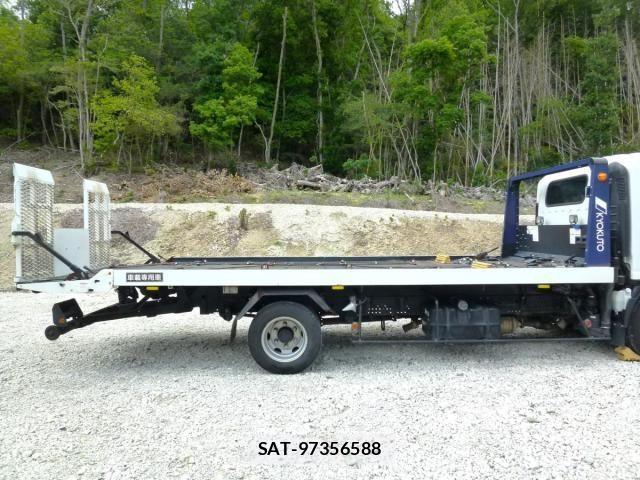 Isuzu ELF TRUCK 2019-02 7058389-9
