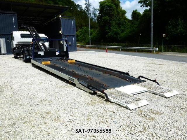 Isuzu ELF TRUCK 2019-02 7058389-15